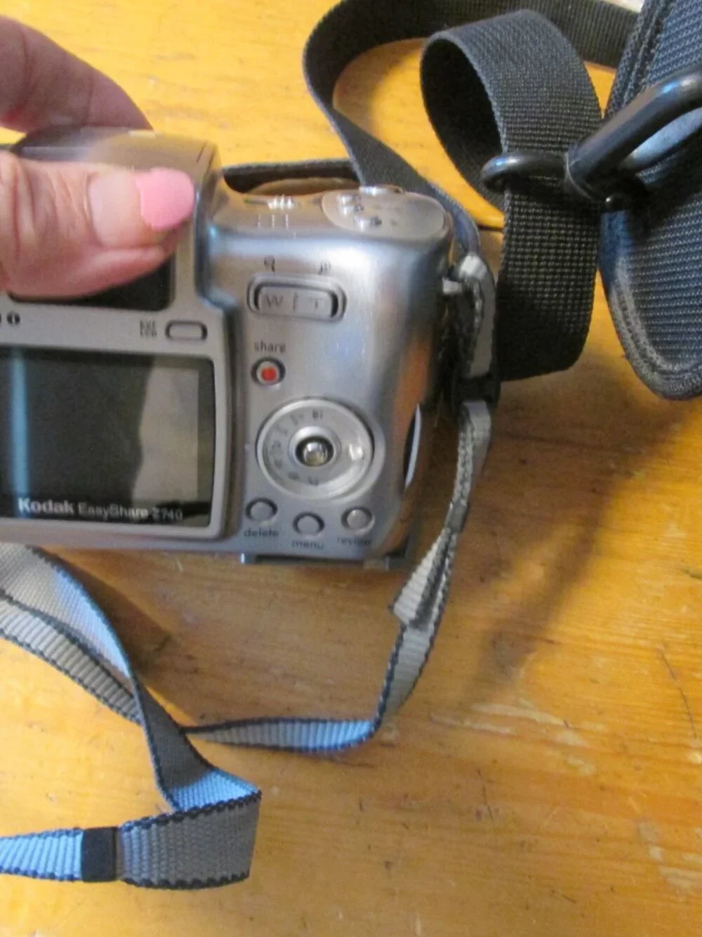 Kodak 10 X zoom easyshare Z740 5 MP case cables lense cover strap